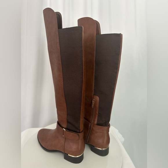 Call it Spring Sterna Velcro Closure High Ankle Block Boot (SH88) - Picture 8 of 14